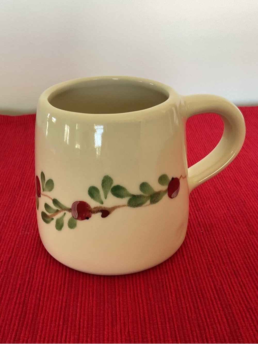 Emerson Pottery of Bedford Virginia Hand-Made/Hand-Painted “Cranberry” 2022 Mug